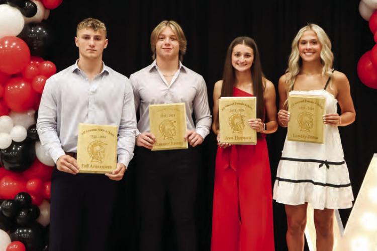 The ‘Best All-Around Male Athlete Awards’ went to Tuff Arozemena and Cannon Rainey and the ‘Best All-Around Female Athlete Awards’ went to Ava Hopson and Landry Jones. The award winners were announced at the conclusion of the annual Van Sports Banquet May 13 in the Van High School Cafetorium. See story and more photos in next week’s issue. Photo courtesy of Jillian Veader, V8R Photography