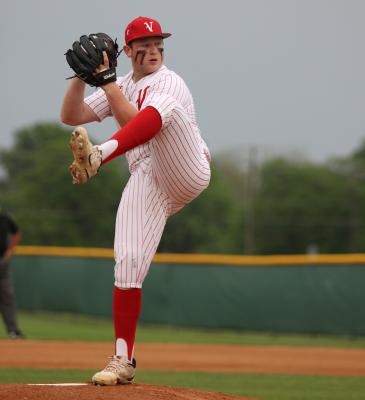 The Van Vandals will look to close out the regular season with a flourish when they travel to Lindale to take on the Eagles April 28. Photo by Liz Hinch