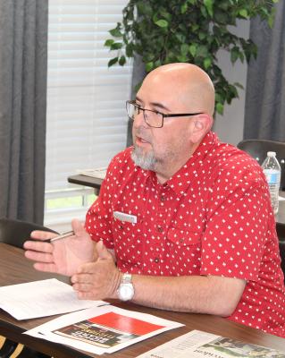 Mark Heatwole of the Van Zandt County Republican Club spoke to the Van School Board about the VZC School Board Election Forum that took place at 7 p.m. Monday, April 24. Photo by David Barber