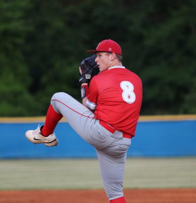 Colton Grier allowed just one hit and three unearned runs during Van’s season-ending 3-2 setback to the Liberty-Eylau Leopards. Photo by Liz Hinch