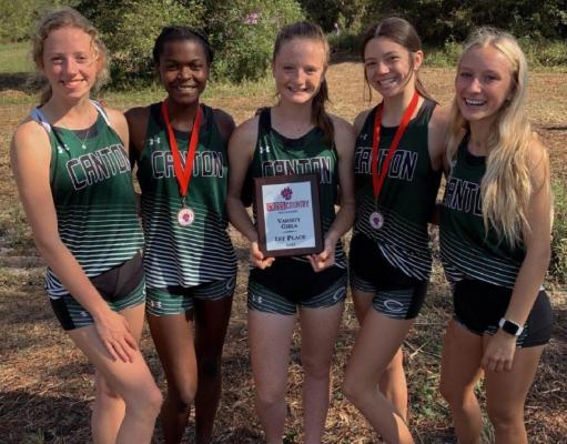 Graycee Wilson, Favor Cantrell, Lana Stapleton, Kimber Holly and Olivia Freeman combined to finish first overall in the varsity girls division in Mineola Sept. 16. Courtesy photo