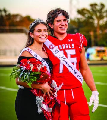 Trinity Chapman was named as the 2024 Van High School Homecoming Queen and Cooper Hullum was selected as the 2024 VHS Homecoming King during pre-game ceremonies Sept. 20 at Van’s Memorial Stadium. The announcements were made prior to kickoff of the Homecoming football game between the Van Vandals and the Sunnyvale Raiders. Photo by Liz Hinch/Hi5 Photography