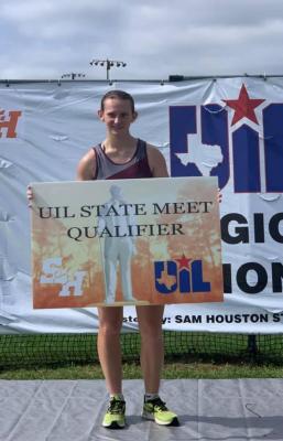 Mattie Burns added another chapter to her high school athletic career this week, placing 7 th overall at the Class 2A Region III Meet to qualify for her third consecutive Class 2A State Cross Country Meet. Courtesy photo