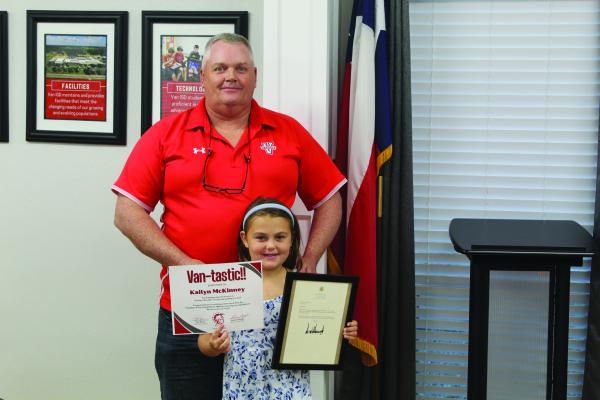 Van first grader receives letter from President Trump