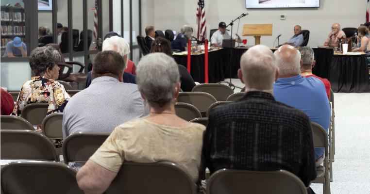 Van City Council Addresses Budget, Tax Rate, Election and E-Bike Concerns