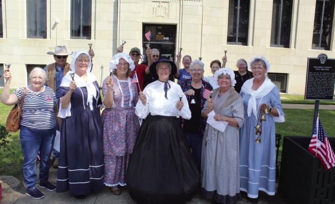 Several were in attendance for the ‘Bells Across America’ ceremony Sept. 17 on the westside of the Van Zandt County Courthouse joined in to ring the bells at exactly 3 p.m. marking the time that the United States Constitution was signed 238 years ago on Constitution Day. The ceremony was sponsored by the Neches River Chapter of the Daughters of the American Revolution (DAR). Photos by David Barber