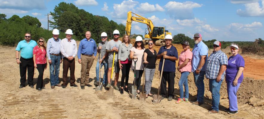 City of Van and Van Zandt County officials were among those in attendance Sept. 8 at a groundbreaking ceremony for the new Victron/Gateway Travel Center located at the southeast corner of Interstate 20 and FM 314 in Van. The new business will feature a Pilot Travel Stop, Shell gasoline, and a Wendy’s. The expected completion date is set for August 2023. Photo by David Barber