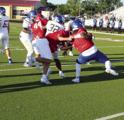 Regular season draws closer for VZC football teams
