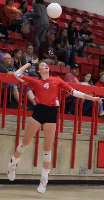Ashlyn Lloyd posted 10 kills, eight digs and an ace during Van’s three-set sweep of the John Tyler Lady Lions Sept. 21. Photo by David Kapitan