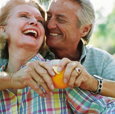 How seniors can approach snacking