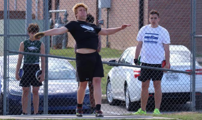 Canton’s Preston Yarber topped the field with a meet-best throw of 155’5” in the discus at the annual Yellowjacket Relays. Photo by Lianna Reid