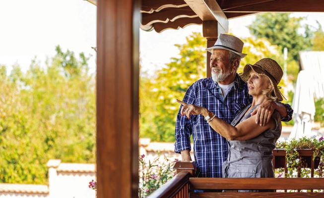 Travel opportunities for retirees