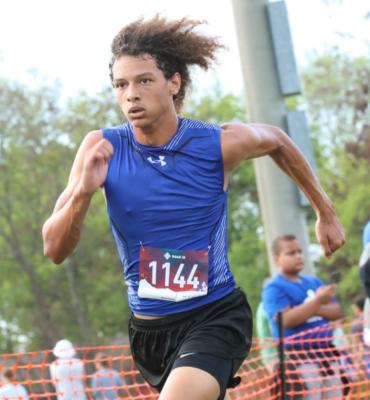 Runners compete at Kaufman event