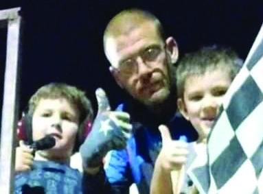 In Memory of David Lynn Read and Sons