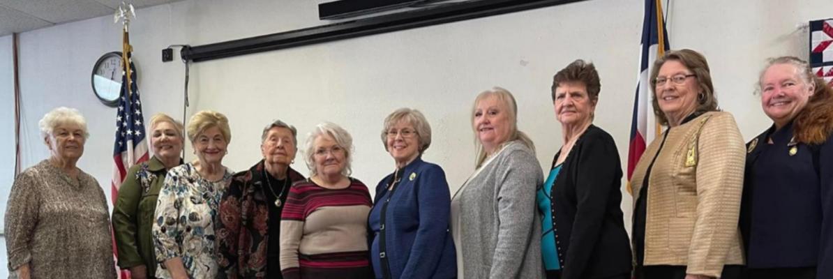 Those who attended the Colonial Dames meeting were JoAnn Bowman, Sandra Conley, Lana Filgo, Ruth Shelton, Becky Rosson, K. Jenschke, Cindy Cooper, Jane Johnson, Sherrie Archer, Benja Mize, Wenonah Wilson, and Carrie Anne Woolverton. Courtesy photo