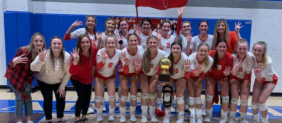 The Van Lady Vandals continued their Cinderella season by posting playoff wins over both Paris and Farmersville last week. Van was scheduled to clash with 2 nd ranked Celina at Mesquite Horn High School Nov. 12. Courtesy photo