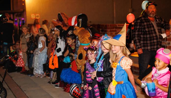 Edgewood Halloween Carnival draws big crowd