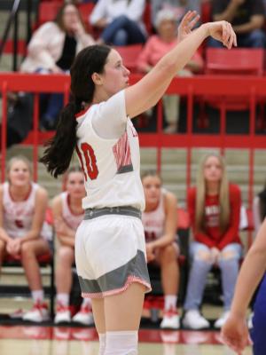 Marisa Richardson filled the stat sheet against district-foe Athens, finishing with 40 points, five steals and three assists in a 7741 Van victory Jan. 10. Photo by Liz Hinch