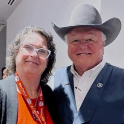 Barbara Crow, left, with Sid Miller, Texas Agriculture Commissioner at the convention. Courtesy photo