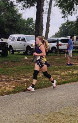 Edgewood cross country coach stresses dynamics and season goals