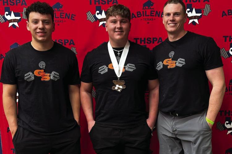 Tiger, Indian lifters compete at State Meet