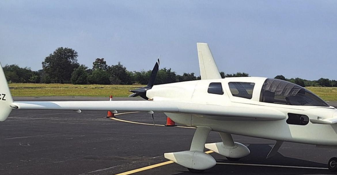 Code 1 Flight Training Celebrates 10 Years at Van Zandt County Regional Airport Photos by Melody Tarno-Thompson