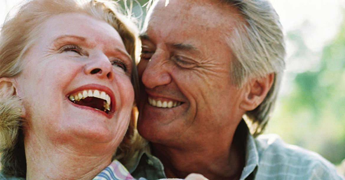 How seniors can approach snacking